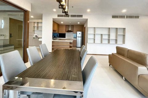 Кондоминиум с 3 спальнями в Бангкоке, Таиланд № 86666 - фото 7