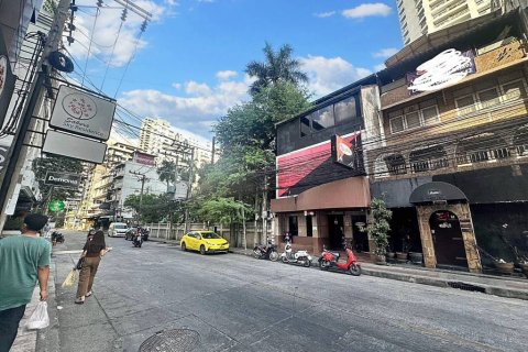 Propriété commerciale à Bangkok, Thaïlande 210 m2 № 86667 - photo 2