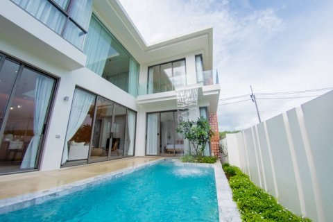 Villa in Bang Tao, Thailand 5 bedrooms № 85948 - photo 1