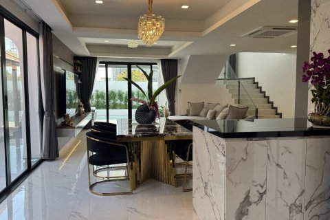 Дом в Паттайе, Таиланд с 6 спальнями  № 125063 - фото 25