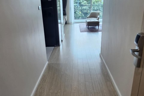 Condo in Watthana, Bangkok, Thailand, 2 bedrooms  № 123716 - photo 3