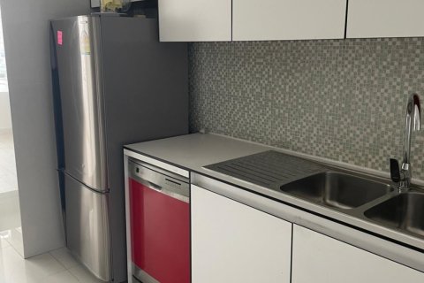 Кондоминиум с 3 спальнями в Ваттхане, Бангкок, Таиланд № 123718 - фото 5