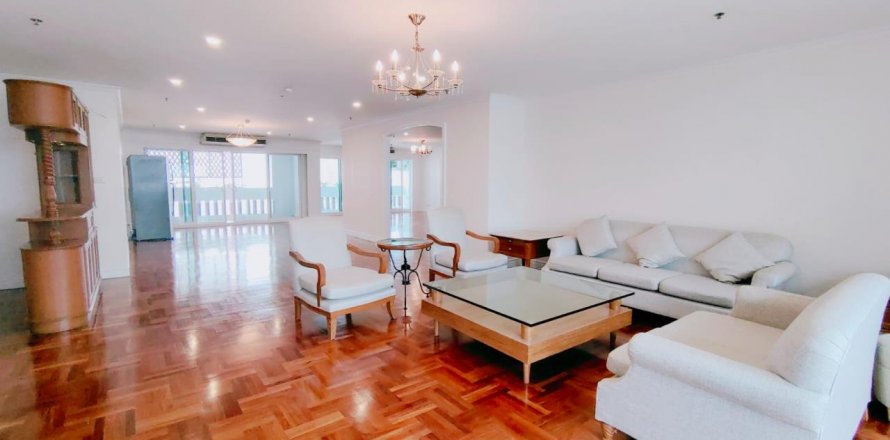 Кондоминиум с 4 спальнями в Клонг Тоэй, Бангкок, Таиланд № 123715