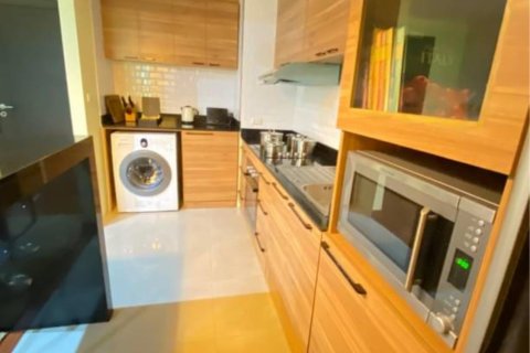 Кондоминиум с 2 спальнями в Ваттхане, Бангкок, Таиланд № 123713 - фото 9