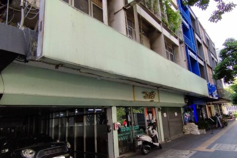 Shop in Bangkok, Thailand 840 sq.m. № 86610 - photo 1