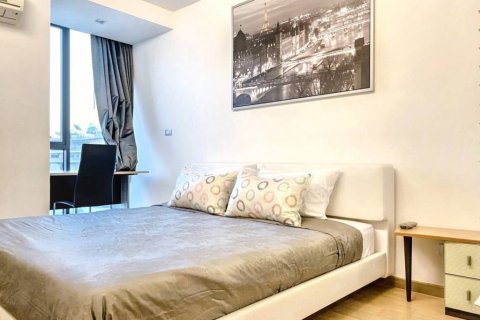 Condo in Bangkok, Thailand, 1 bedroom  № 119625 - photo 3