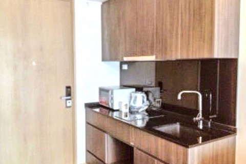Condo in Bangkok, Thailand, 1 bedroom  № 119625 - photo 6