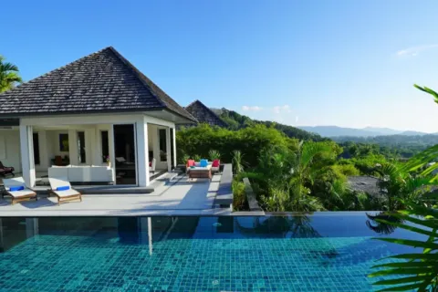 Villa in Phuket, Thailand 5 bedrooms № 107027 - photo 2
