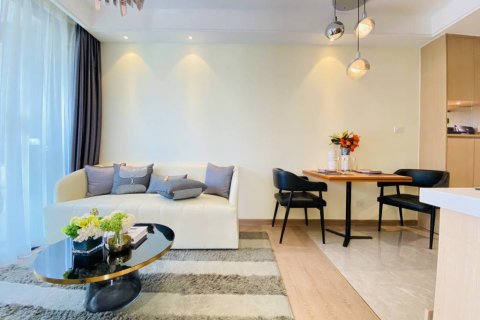 Кондоминиум с 2 спальнями в Бангкоке, Таиланд № 99709 - фото 2