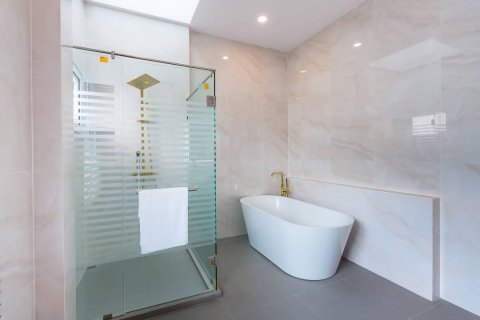 Вилла в Паттайе, Таиланд с 3 спальнями № 123304 - фото 17