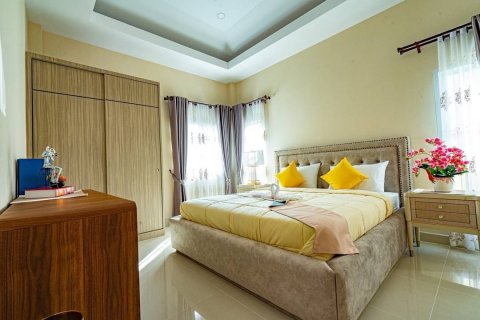 Villa in Pattaya, Thailand 3 bedrooms № 123303 - photo 6