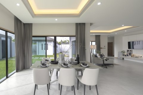 Вилла в Паттайе, Таиланд с 3 спальнями  № 123301 - фото 16