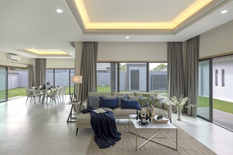 Вилла в Паттайе, Таиланд с 3 спальнями  № 123301 - фото 2