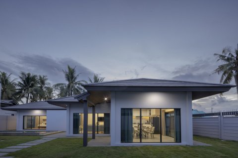 Вилла в Паттайе, Таиланд с 3 спальнями  № 123301 - фото 7