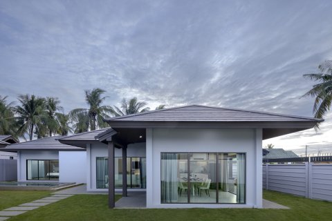 Villa in Pattaya, Thailand 3 bedrooms № 123301 - photo 6