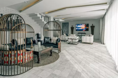 Дом в Камале, Таиланд с 6 спальнями  № 131192 - фото 5