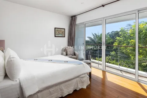 House in Phuket, Thailand 6 bedrooms № 131194 - photo 20