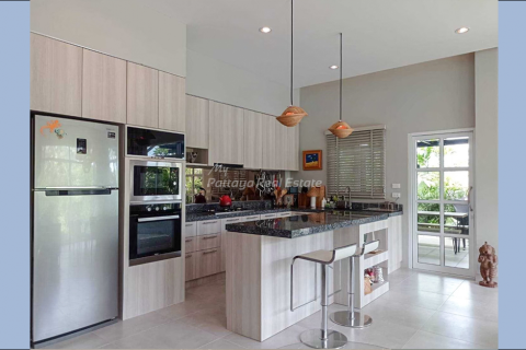 Дом в Банг Ламунге, Таиланд с 3 спальнями  № 78611 - фото 3