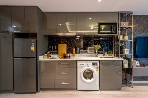 Condo à Bang Lamung, Thaïlande, 2 chambres  № 86089 - photo 4