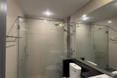 Кондоминиум с 1 спальней в Бангкоке, Таиланд № 132455 - фото 5