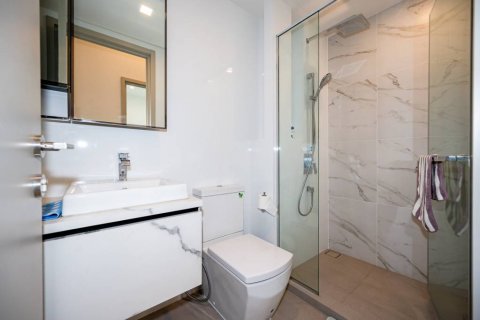 Condo in Bangkok, Thailand, 1 bedroom  № 125771 - photo 9