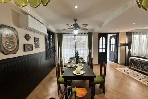 Villa in Pattaya, Thailand 4 bedrooms № 119831 - photo 5