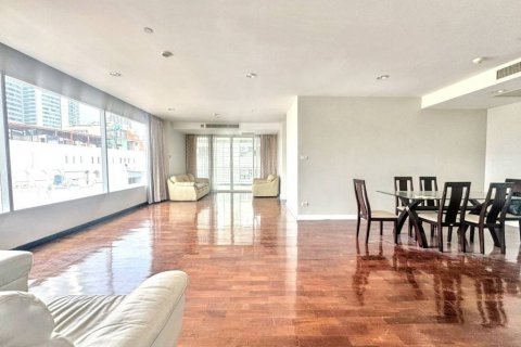 Condo à Khlong Toei, Bangkok, Thaïlande, 2 chambres  № 119828 - photo 3