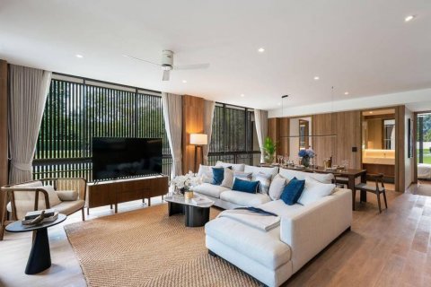 Condo in Nakhon Ratchasima, Thailand, 3 bedrooms  № 105085 - photo 1