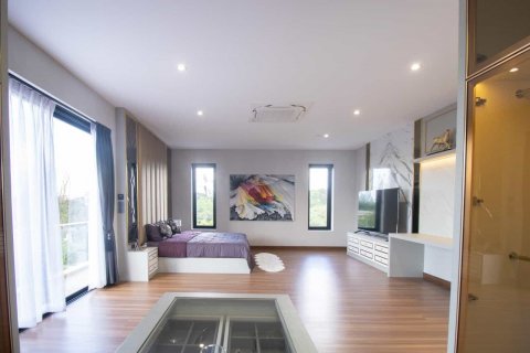 House in Chiang Mai, Thailand 4 bedrooms № 121919 - photo 15