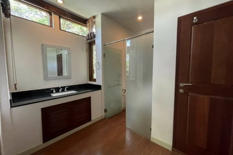 House in Chiang Mai, Thailand 4 bedrooms № 121917 - photo 17