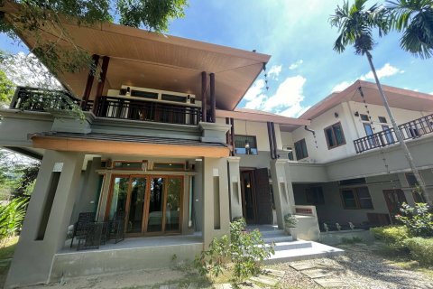 House in Chiang Mai, Thailand 4 bedrooms № 121917 - photo 1