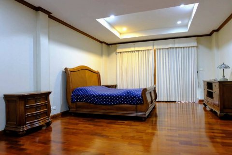 House in Chiang Mai, Thailand 4 bedrooms № 121921 - photo 12