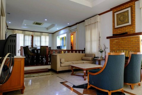 House in Chiang Mai, Thailand 4 bedrooms № 121921 - photo 6