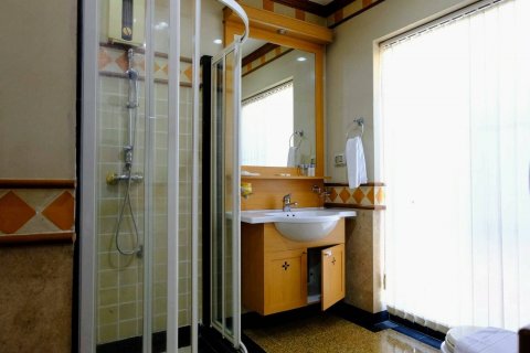 House in Chiang Mai, Thailand 4 bedrooms № 121921 - photo 16
