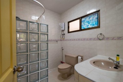 House in Chiang Mai, Thailand 4 bedrooms № 121916 - photo 19