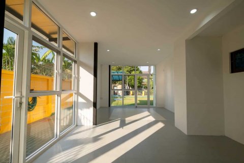 House in Chiang Mai, Thailand 4 bedrooms № 121916 - photo 8