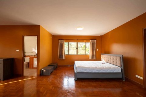 House in Chiang Mai, Thailand 4 bedrooms № 121916 - photo 16