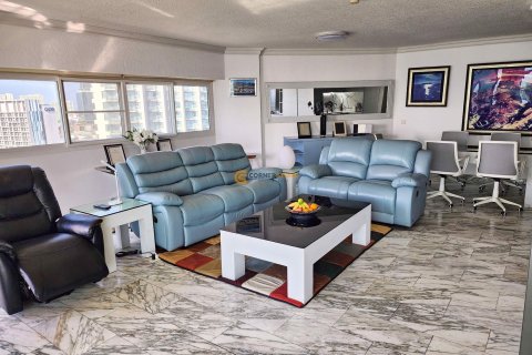 Студия в кондо в Паттайе, Таиланд № 132163 - фото 4