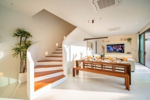 Вилла в Раваи, Таиланд с 4 спальнями  № 120254 - фото 8