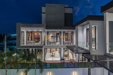 Studio on Jomtien Beach, Pattaya, Thailand № 124141