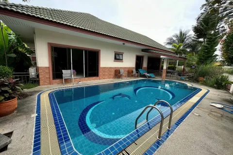 Maison à Pattaya, Thaïlande 4 chambres № 80291 - photo 7