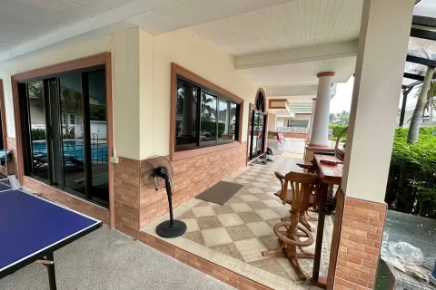 Maison à Pattaya, Thaïlande 4 chambres № 80291 - photo 9