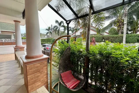 Maison à Pattaya, Thaïlande 4 chambres № 80291 - photo 10