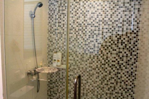 Кондоминиум с 2 спальнями в Бангкоке, Таиланд № 144217 - фото 8