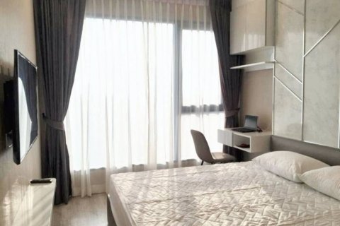 Кондоминиум с 1 спальней в Бангне, Бангкок, Таиланд № 104402 - фото 4