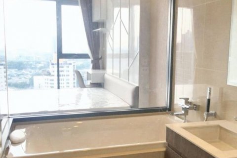 Кондоминиум с 1 спальней в Бангне, Бангкок, Таиланд № 104402 - фото 7