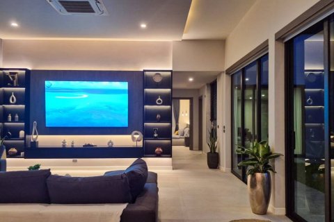 Вилла в Паттайе, Таиланд с 6 спальнями  № 132924 - фото 5