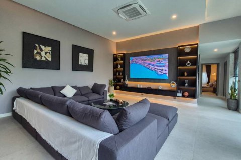 Вилла в Паттайе, Таиланд с 6 спальнями  № 132924 - фото 7