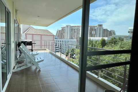 Apartment in Pattaya, Thailand 2 bedrooms № 123360 - photo 26
