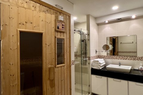 Apartment in Pattaya, Thailand 2 bedrooms № 123360 - photo 10